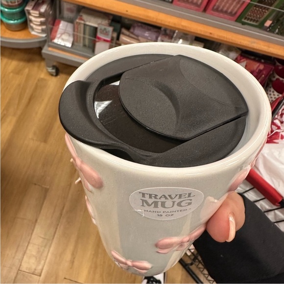 Super cute Bow travel mug - Picture 2 of 2